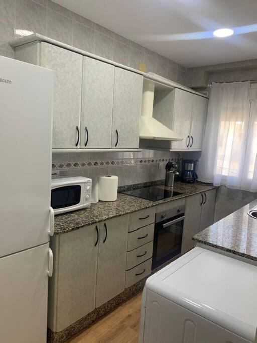Ribeira En Playa Victoria Grupo Ac Gestion Lägenhet Cádiz Exteriör bild